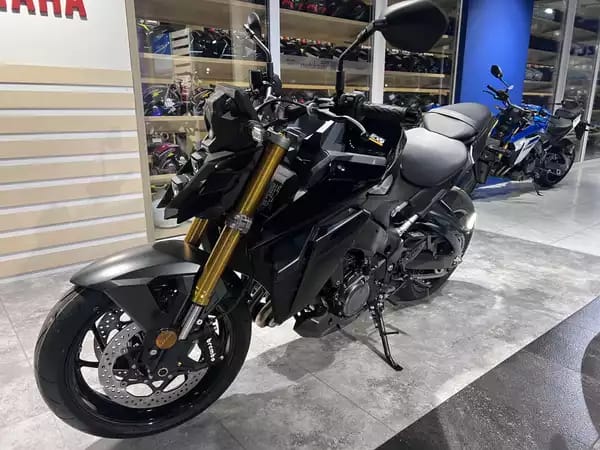 Suzuki GSX-S 1000 - Photo 2