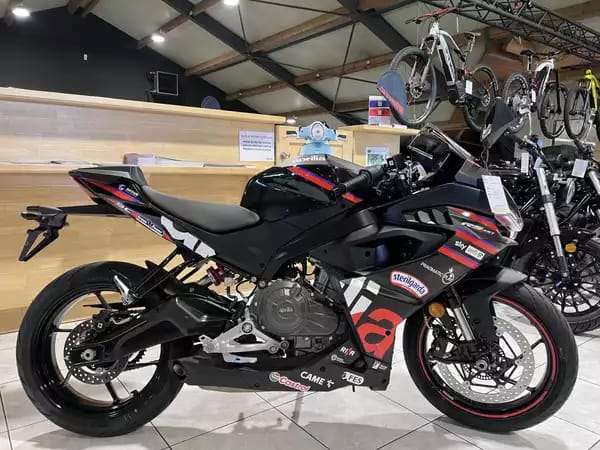 Aprilia RS 457 GP REPLICA - Photo 2