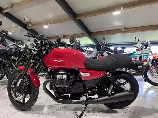 Moto Guzzi V 7 SPORT - Photo 3