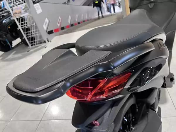 Piaggio Liberty 125 S ABS NOIR MATT - Photo 3