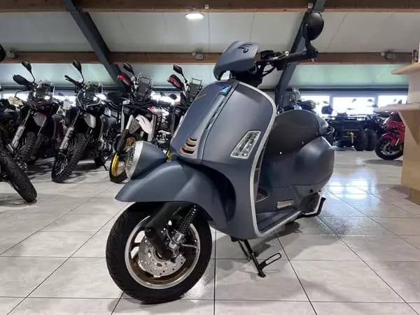 Vespa GTV 310 Officina 8 - Photo 2
