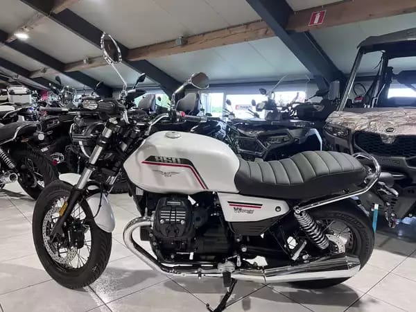 Moto Guzzi V 7 SPECIAL - Photo 3