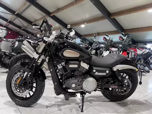 Benda Avengers 125 - Photo 3