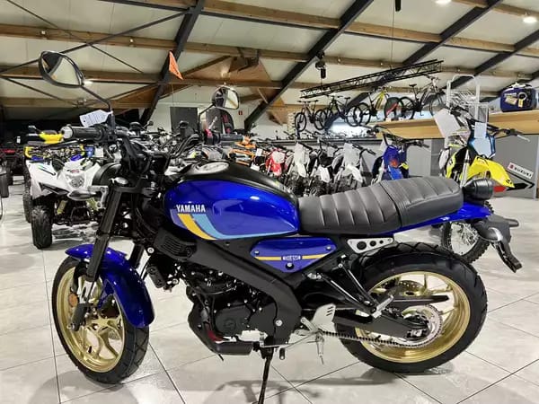 Yamaha XSR 125 - Photo 3