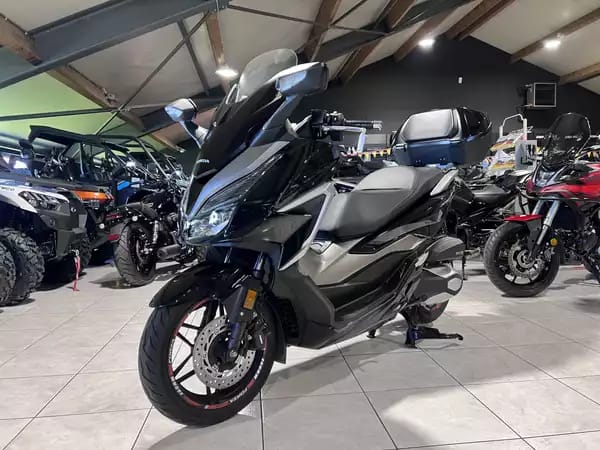 Honda Forza 350 Smart Top box - Photo 2