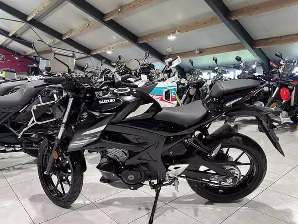 Suzuki GSX-S 125 - Photo 3