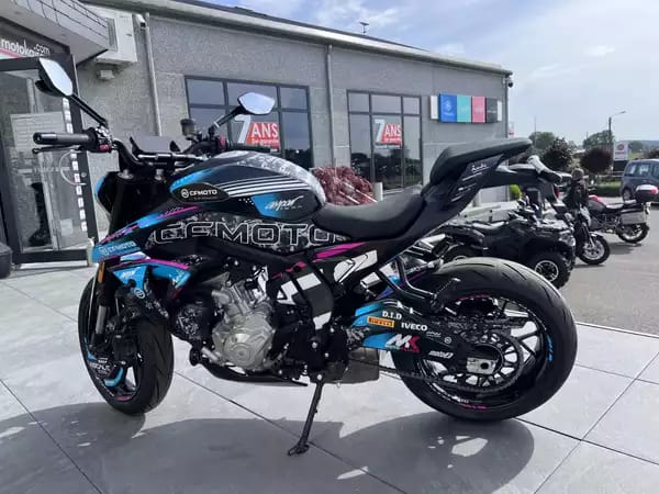 CF Moto 675 NK Réplica - Photo 3