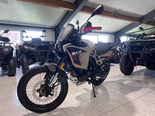 Benelli BKX 300 - Photo 2