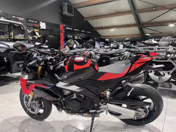 Aprilia Tuono 1100 FACTORY - Photo 3