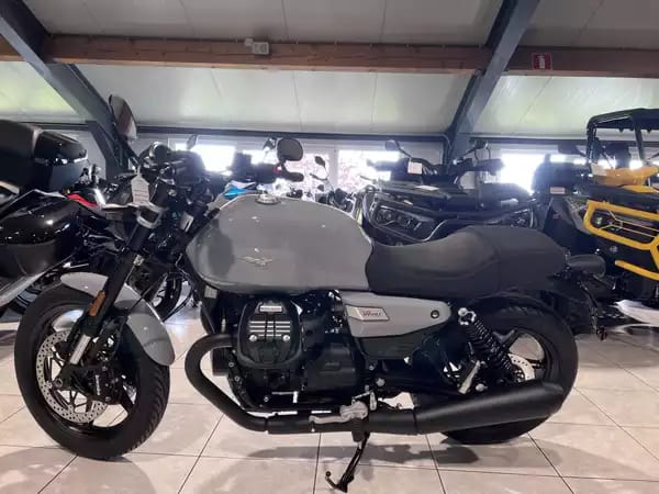 Moto Guzzi V 7 SPORT - Photo 3