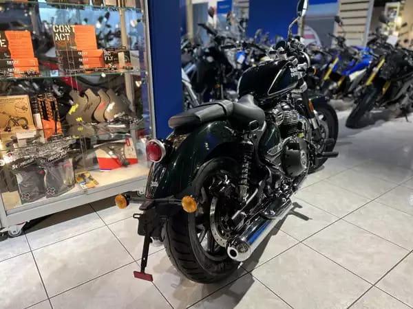 Royal Enfield Super Meteor 650 ASTRAL - Photo 2