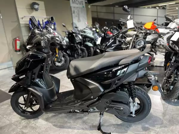 Yamaha RayZR 125 - Photo 3