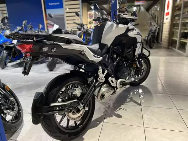 Benelli TRK 502 500 - Photo 2