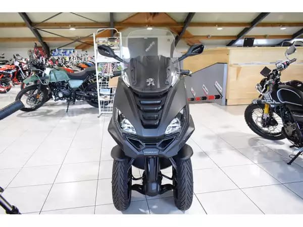Peugeot Metropolis V3 E5 ALLURE NOIR MATT - Photo 2
