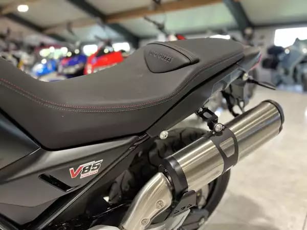 Moto Guzzi V 85 TT  Strada - Photo 3