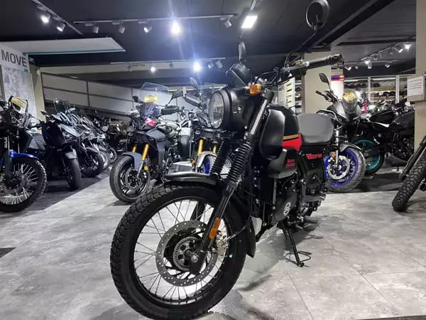Royal Enfield Scram 411 - Photo 2