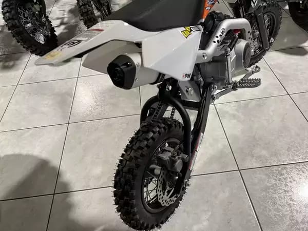 YCF Lite F88 S - Photo 2