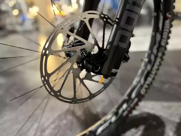 Fantic XMF 1.7 720Wh, 29''-27,5'', freins 4 pistons, 90 Nm - Photo 3