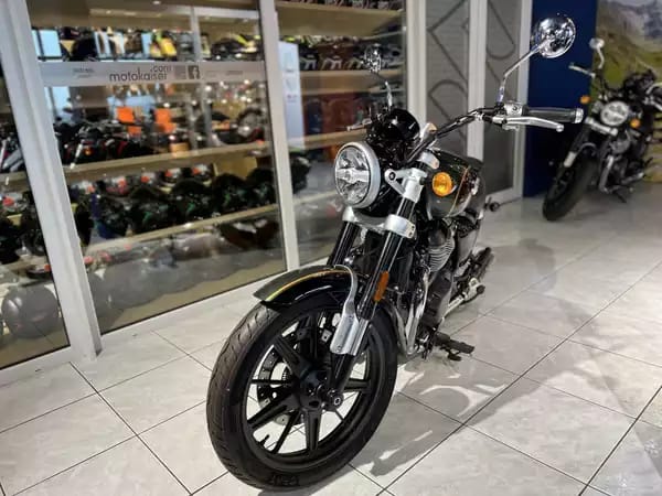 Royal Enfield Super Meteor 650 Vert Interstellaire - Photo 2