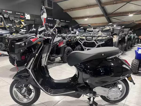 Vespa Primavera 50 - Photo 3