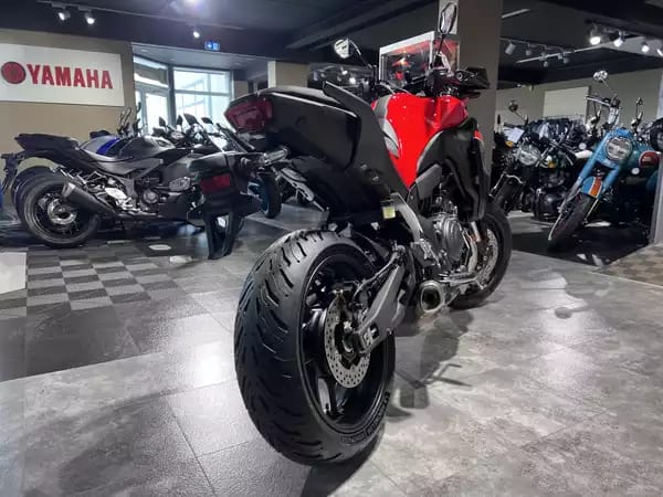 Yamaha Tracer 7 - Photo 2