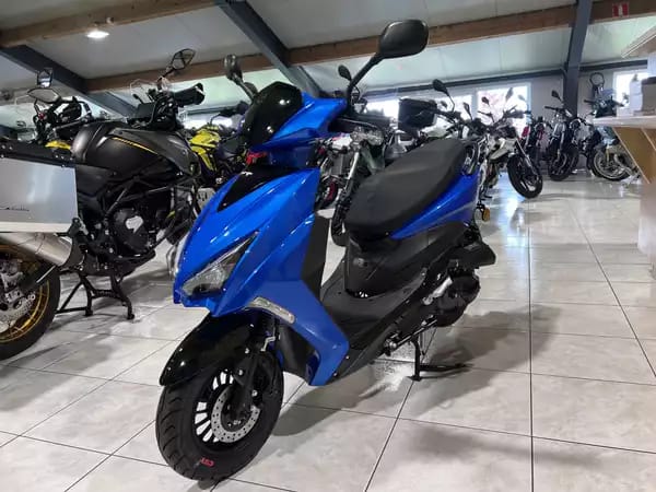 TNT Motor Dixon 10 CLASSE A 25 km/h - Photo 2