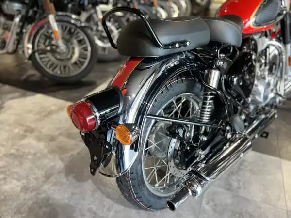 Royal Enfield Classic 350 Chrome Red - Photo 2