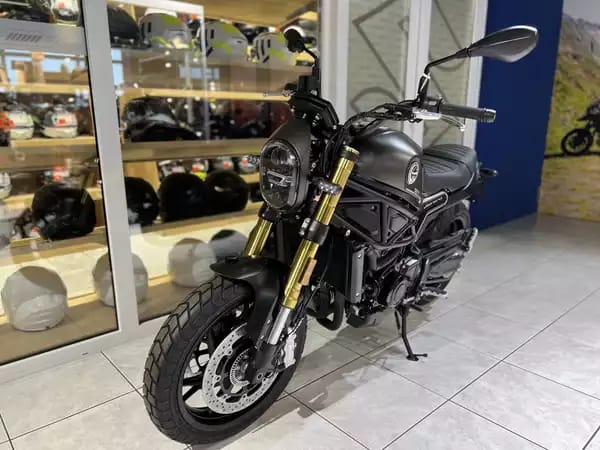 Benelli Leoncino 800 - Photo 2