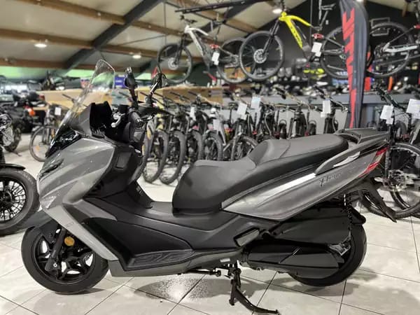 Kymco X-Town 300 ABS - Photo 3