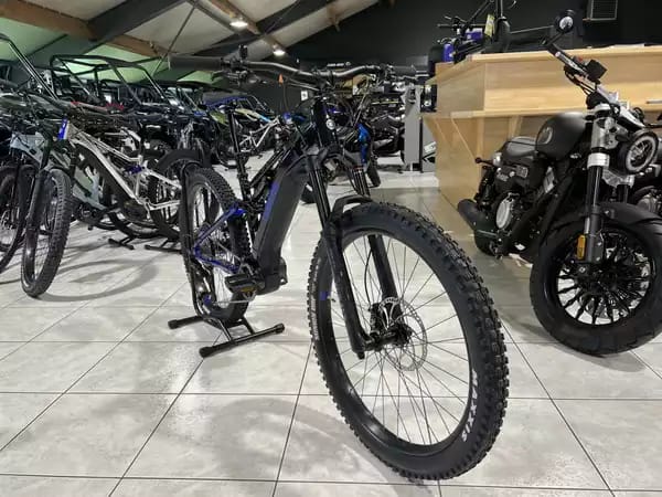 Yamaha Moro 07 M Rock Shox 160 mm, Magura freins 4 pistons,  PW séries 85 Nm / 500 Wh, 36 V, roue 27,5'', cadre allu, 24 Kg. TAILLE M - Photo 2