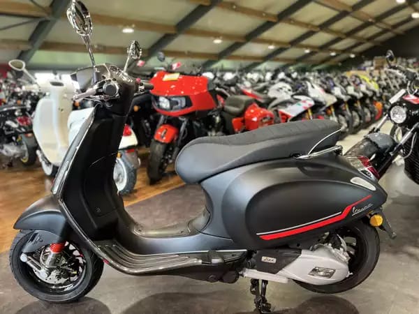 Vespa Sprint S 125 - Photo 3