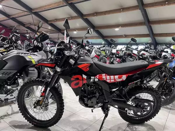 Aprilia RX 125 - Photo 3