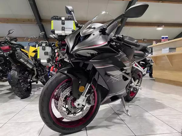 QJ Motor SRK 921 RR - Photo 2