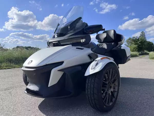 Can Am Spyder RT MY25 SEA TO SKY MY25 - Photo 2