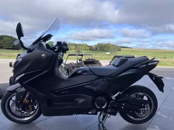 Yamaha TMAX 560 TECHMAX - Photo 3