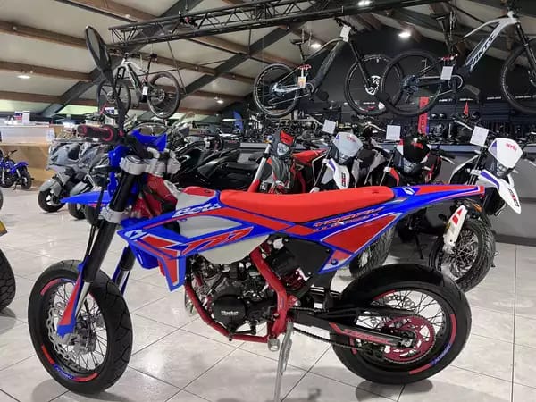 Beta RR Motard 50 TRACK - Photo 3