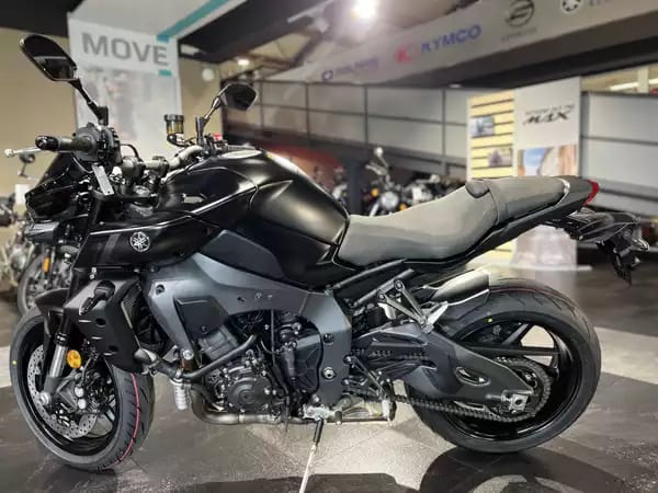 Yamaha MT-10 - Photo 2