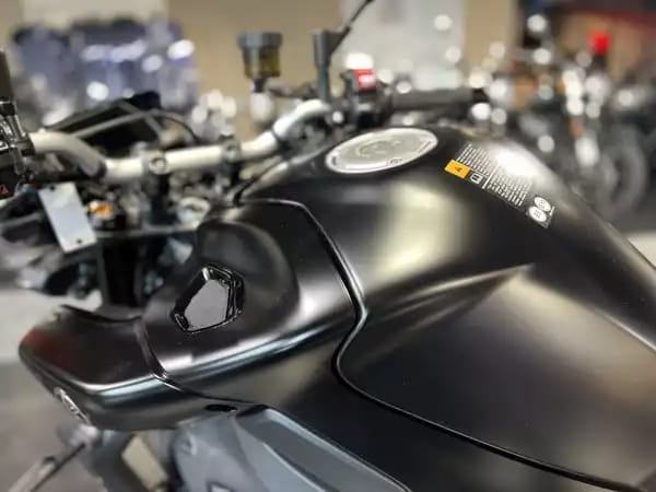 Yamaha MT-10 - Photo 3