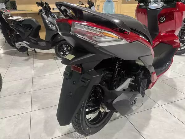 SYM Jet X 125 - Photo 2