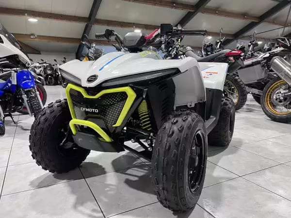 CF Moto CForce EV 110 - Photo 2