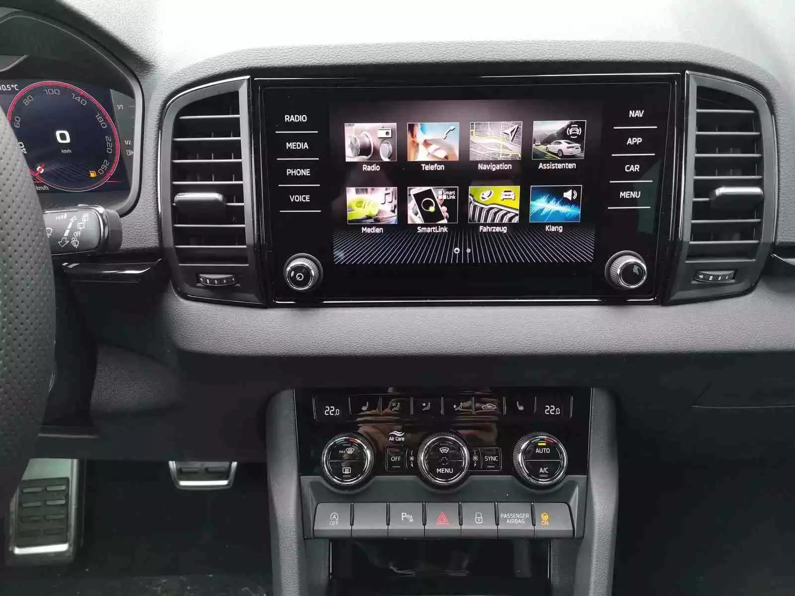 Skoda Karoq 2.0 TdI 150 DSG SPORTLINE 4X4 - Photo 1