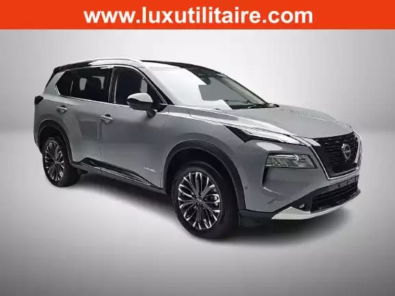 Nissan X-Trail 1.5 VC-T E-Force 213 AUTO Tekna - Photo 1