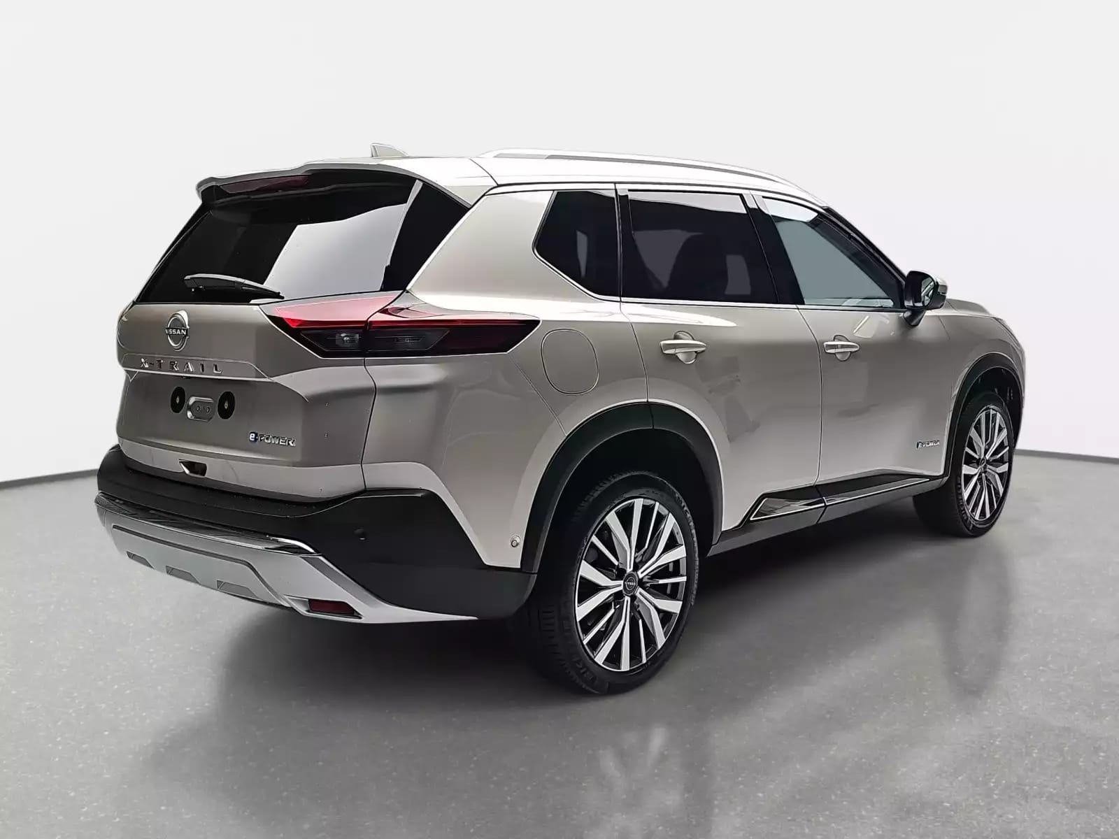 Nissan X-Trail 1.5 VC-T E-Power 204 AUTO N-Connecta - Photo 1