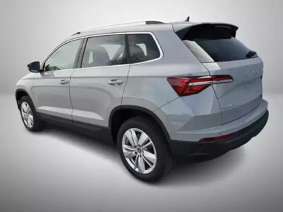 Skoda Karoq 1.5 TSi 150 DSG SELECTION - Photo 1