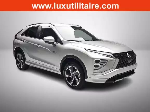 Mitsubishi Eclipse Cross 2.4 MIVEC PHEV CVT Select - Photo 1