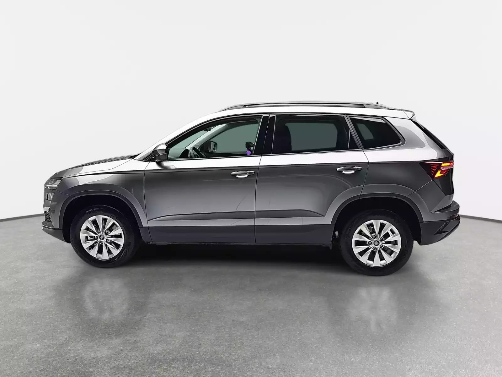 Skoda Karoq 1.5 TSi DSG 150 130 Anniversary - Photo 1