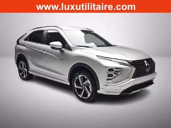 Mitsubishi Eclipse Cross 2.4 MIVEC PHEV CVT Select - Photo 1