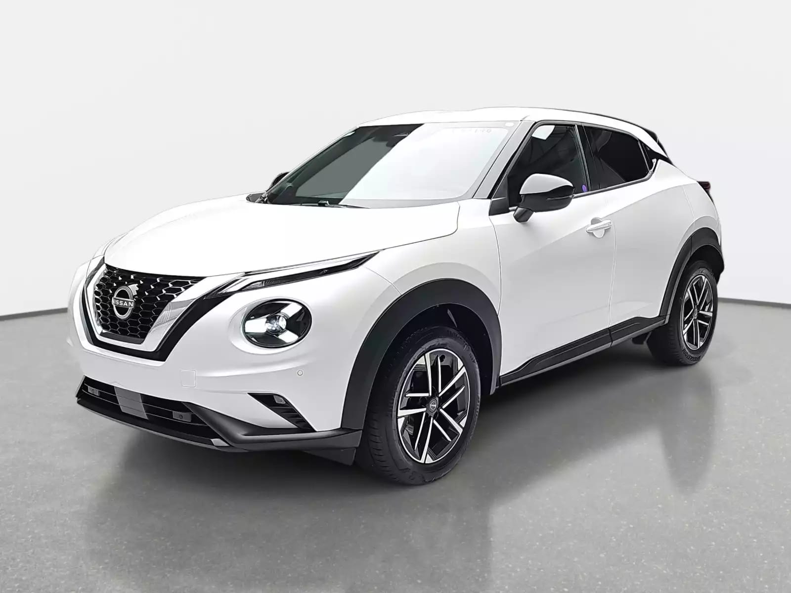 Nissan Juke 1.0 DIG-T 114 Auto N-Connecta - Photo 1