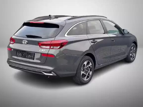 Hyundai i30 1.5 T-GDI 140 DCT Trend + - Photo 1