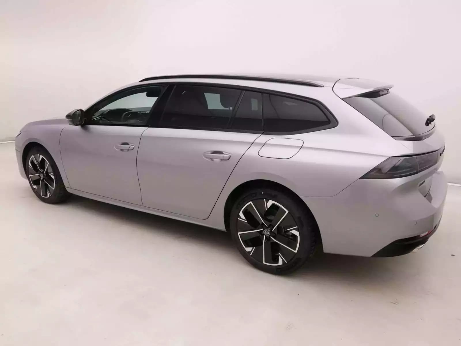 Peugeot 508 1.6 PHEV 225 EAT8 Allure - Photo 1
